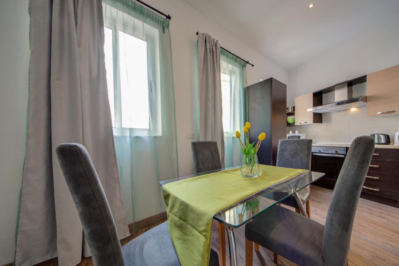 Ferries end Sliema Apartment Exterior foto