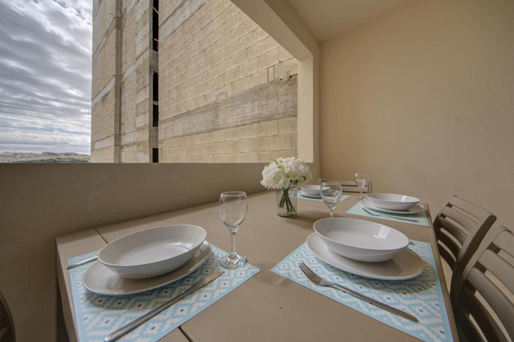 Ferries end Sliema Apartment Exterior foto
